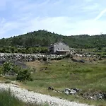 Quinta De Cabrum