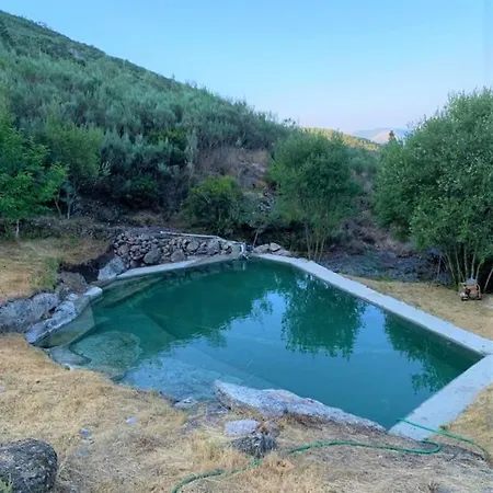 Quinta De Cabrum Сasa de vacaciones *