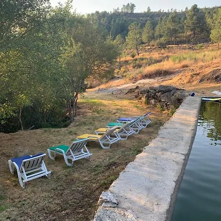 別荘 Quinta De Cabrum Alvoco da Serra