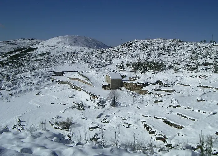 Casa de Férias Quinta De Cabrum Alvoco da Serra